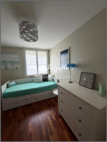 Appartement à BOULOGNE-SUR-MER, 62200 - 3 pièces 77m²