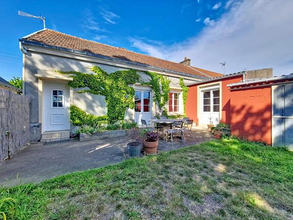 Maison Doue En Anjou 4 pièce(s) 82 m2