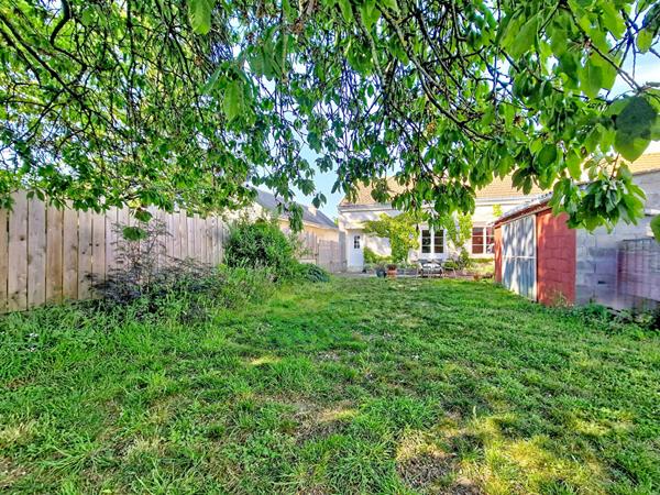 Maison Doue En Anjou 4 pièce(s) 82 m2