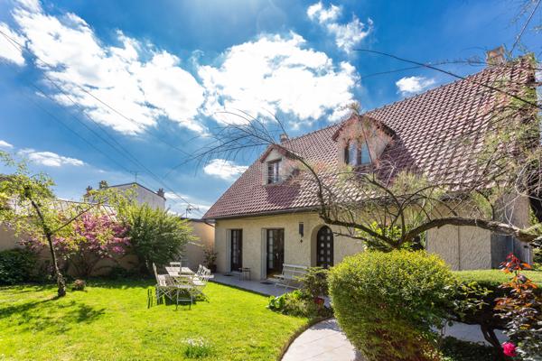 Maison 5 pièces - 200 m² Bien prestige
