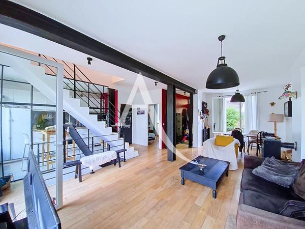 À VENDRE ? MASSY LES GRAVIERS ? MAISON INDIVIDUELLE AVEC STUDIO INDÉPENDANT ? 3 CHAMBRES ? JARDIN ? GARAGE