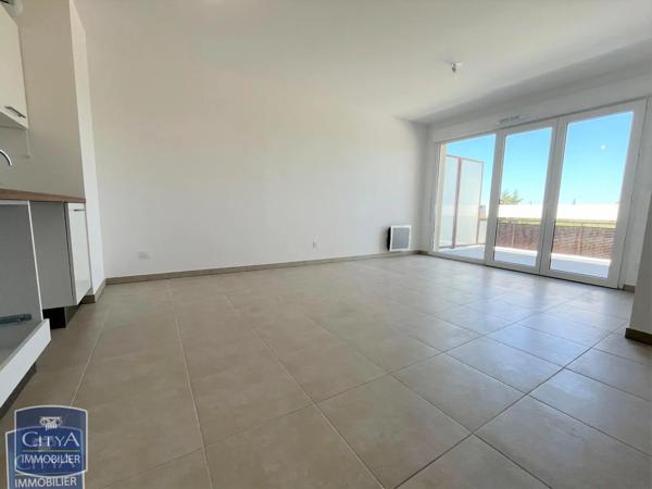 Appartement à louer 3 pièces 58.5m² Arles (13200)