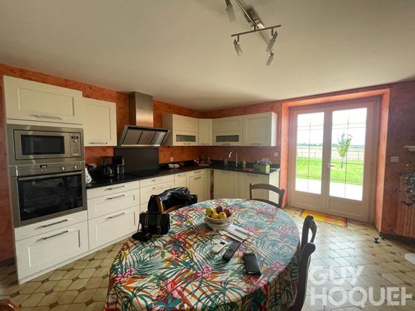 Maison Senille 6 pièce(s) 162.39 m2