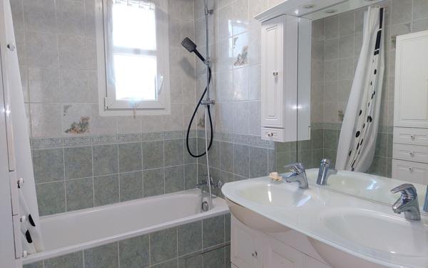 Appartement à louer    3 pièces •  Massy