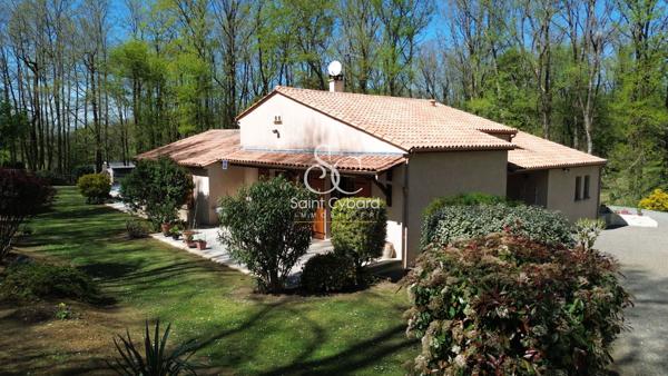 Garat – Maison Plain-pied – 3 chambres – jardin et piscine