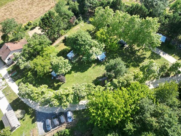 Commerce à vendre à Castelnau d'Auzan Labarrère (32440) - Gers