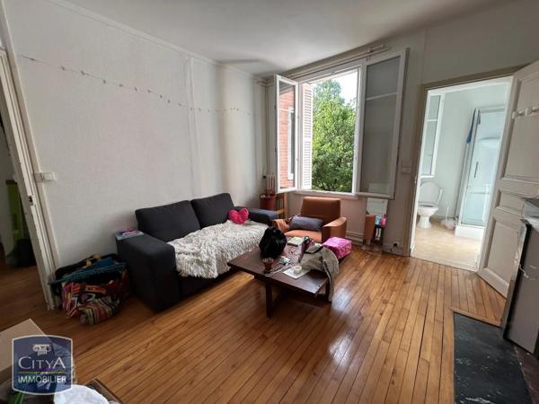 Appartement à louer 3 pièces 56.25m² Tours (37000)