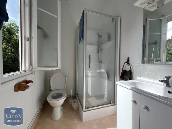Appartement à louer 3 pièces 56.25m² Tours (37000)