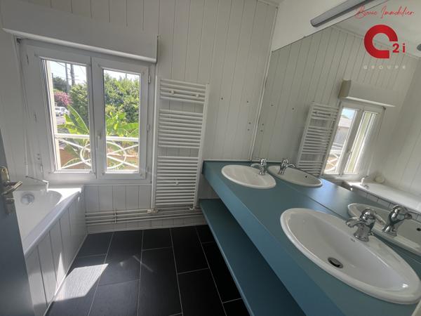 Immeuble 11 pièces - 403 m² Exclusivité efficity