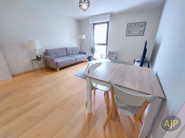 Location appartement Nantes : 815 € - AJP Immobilier Nantes Rond-Point de Rennes