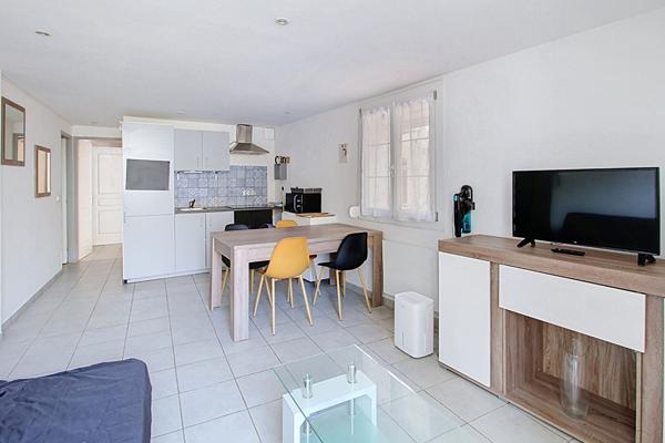 A VENDRE en EXCLUSIVITE à DRAGUIGNAN ? Appartement T2 avec garage en centre-ville