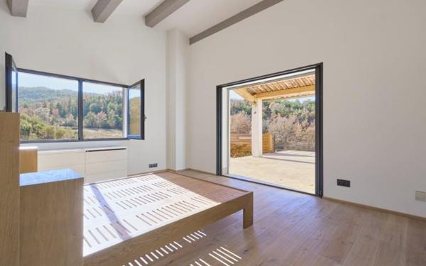 Maison à vendre    7 pièces • 281 m2 Bras-d'Asse