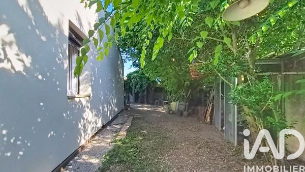 Maison à vendre 5 pièces 92 m² Morières-lès-Avignon