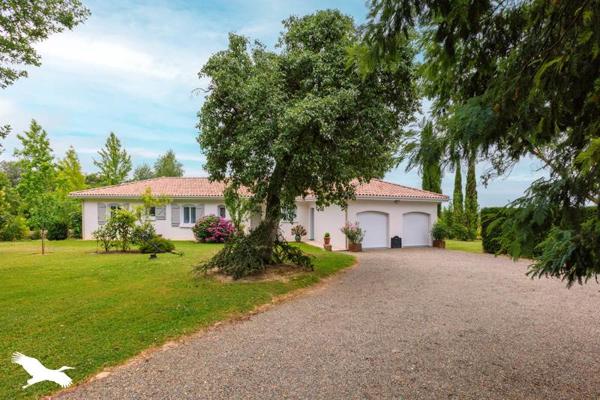 Maison à vendre 389 900 € Larée 5 p 141 m² DPE C
