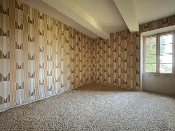 Maison Châteauneuf Du Pape 9 pièces - 190 m2 environ - Grange - Garage - Vue dégagée sur les vignes