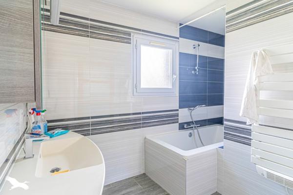 Maison à vendre |  Eysines |  4 pièces | 112 m²