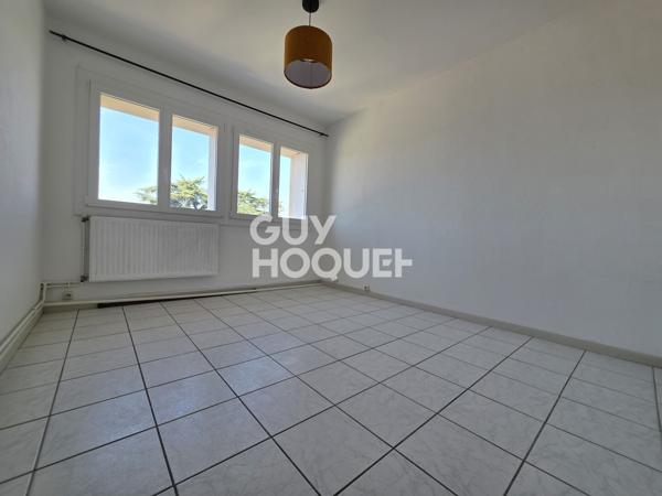 Appartement entièrement rénové à vendre de 4 pièces de 60.45 m²