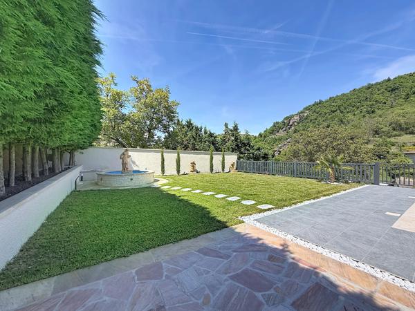 Maison 4 pièces - 135 m²