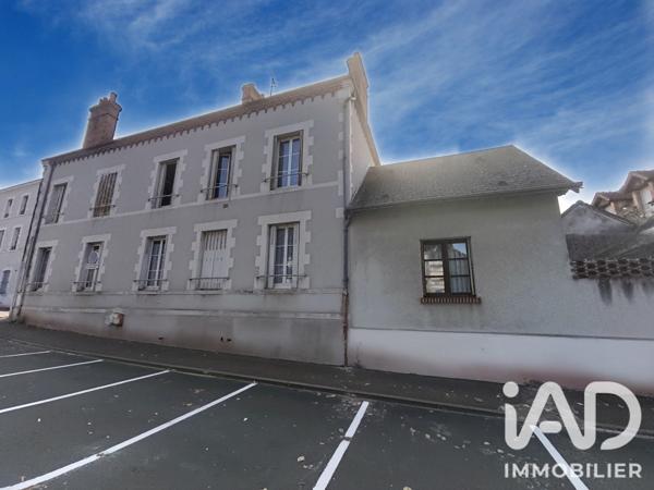 Maison à vendre 5 pièces 228 m² Romorantin-Lanthenay