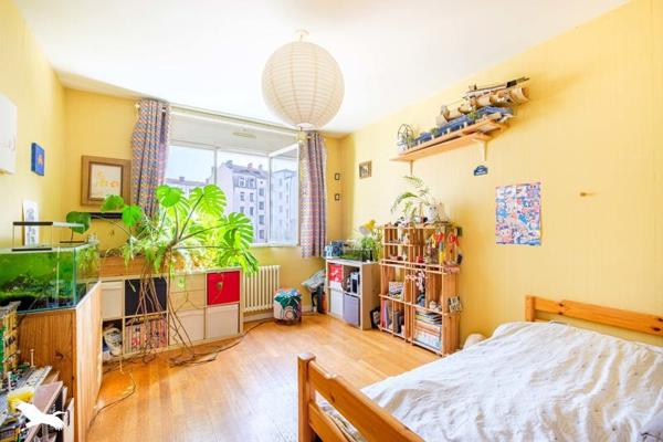 Appartement à vendre |                                       Lyon 07 |                                        5 pièces  |  111,2 m²