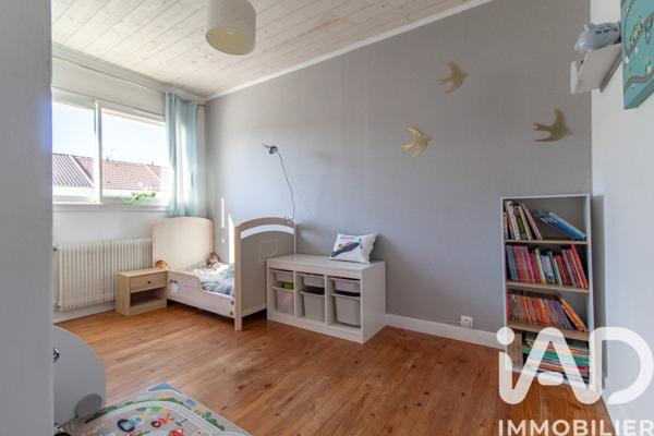 Maison à vendre 5 pièces 90 m² Villepreux