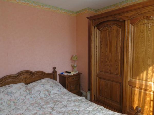 Située à proximité de LOMME Bourg, je suis une agréable maison de 86M² habitable sur un terrain de 236M² comprenant a…