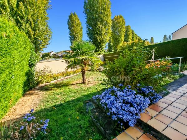 MOUY – Charmante maison familiale de 89,49 m² avec 3 chambres, jardin, garage et sous-sol