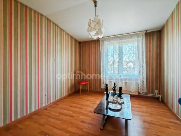 MOUY – Charmante maison familiale de 89,49 m² avec 3 chambres, jardin, garage et sous-sol