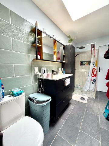 Maison 6 pièce(s) 5 chambre(s) 133 m²
