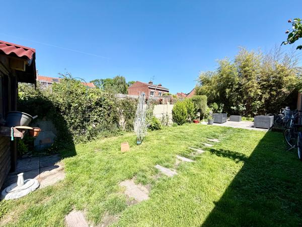 Maison 6 pièce(s) 5 chambre(s) 133 m²