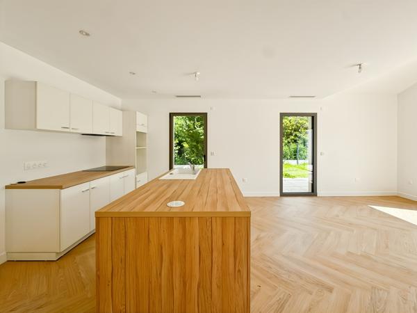 Maison
         5 pièces
        - 137 m² Bien prestige