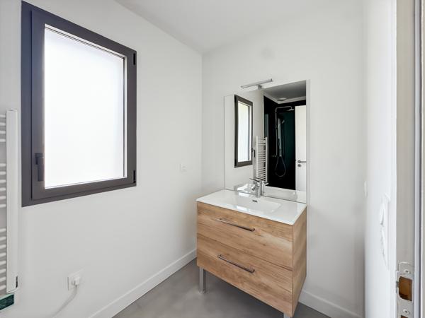 Maison
         5 pièces
        - 137 m² Bien prestige