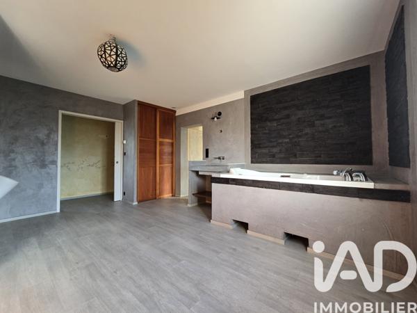 Maison à vendre 5 pièces 227 m² Loretz-d'Argenton