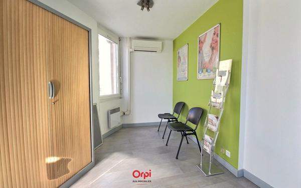 Appartement à vendre    7 pièces •  Marseille 12