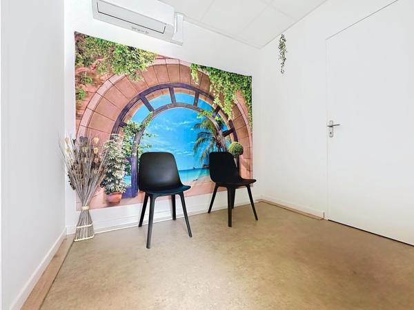 Local rénové à LEMPDES, idéal pro ou investisseur.