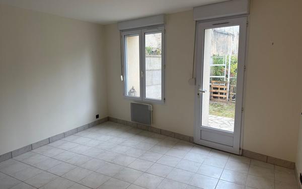 Appartement à louer    1 pièce •  Meaux