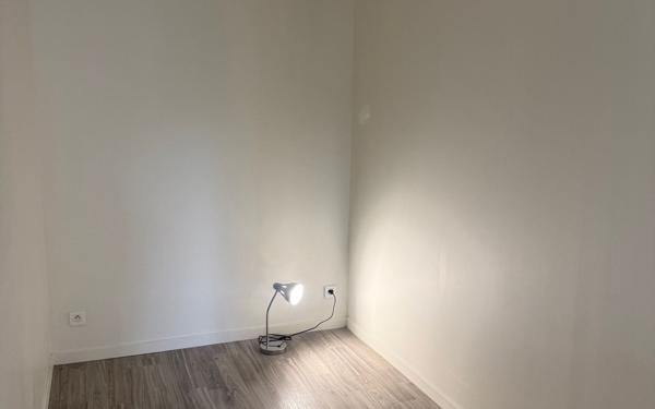 Appartement à louer    1 pièce •  Meaux