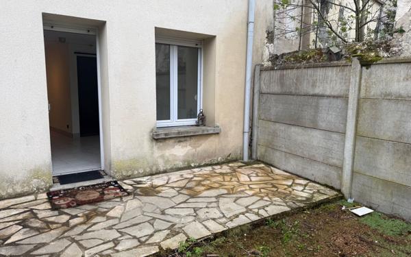 Appartement à louer    1 pièce •  Meaux