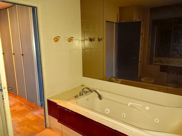 Cahors centre ville Appartement de 95 m² avec grande terrasse, ascenseur et parking