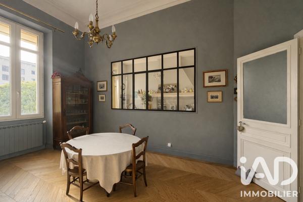 Appartement à vendre 5 pièces 145,3 m² Marseille 8