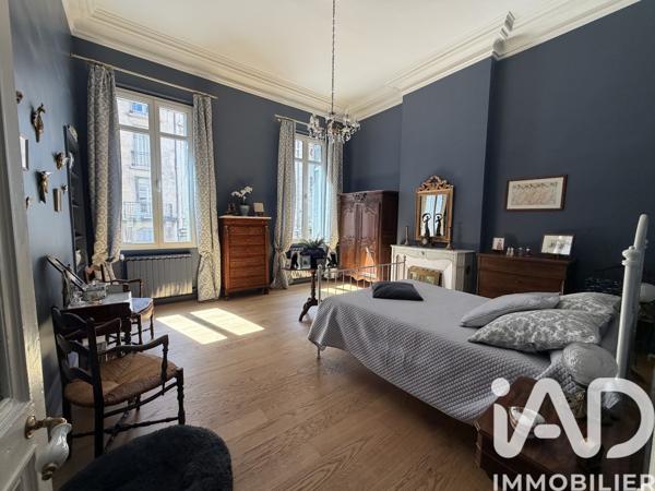 Appartement à vendre 5 pièces 145,3 m² Marseille 8