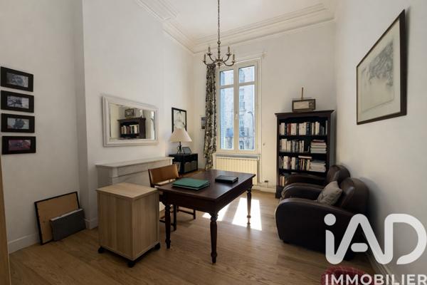Appartement à vendre 5 pièces 145,3 m² Marseille 8