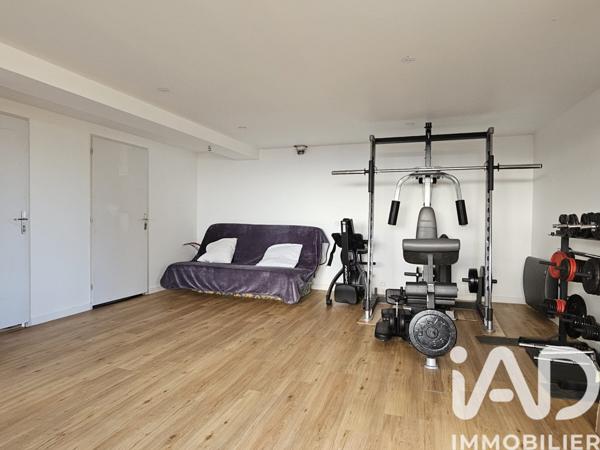 Maison à vendre 10 pièces 278 m² Saint-Péray