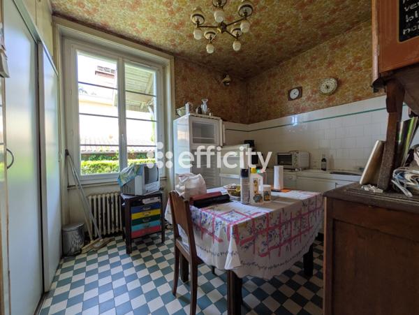 Maison
         4 pièces
        - 100 m² 148 000 € *