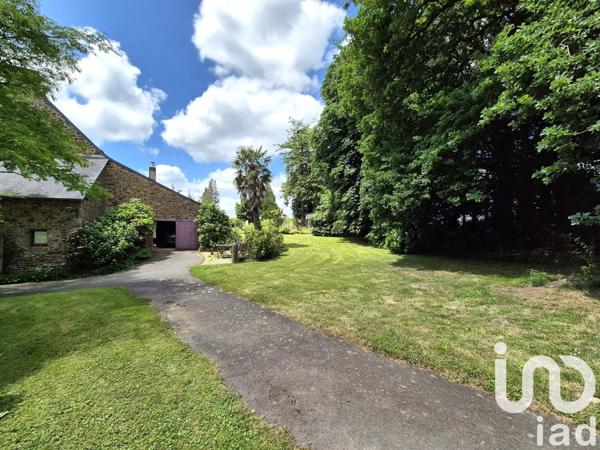 Maison 8 pièces de 234 m² à Combourg (35270)