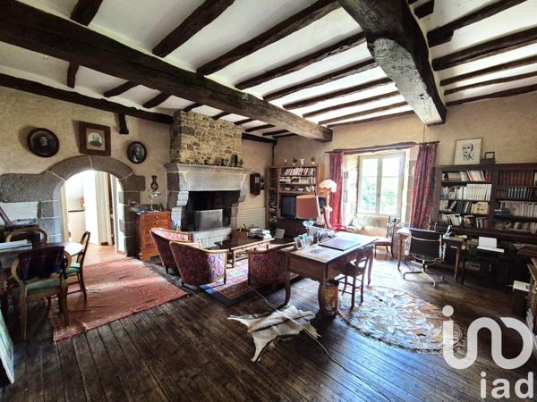 Maison 8 pièces de 234 m² à Combourg (35270)