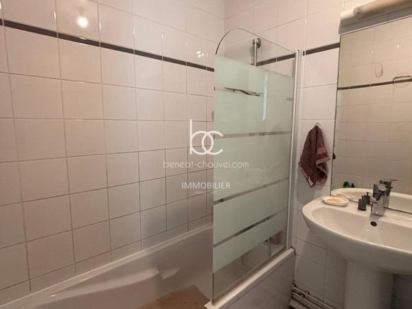 THEIX NOYALO Appartement 2 pièces 39 m²