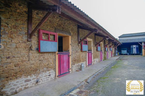 Propriété équestre - 30 boxes - Proche d'Alencon 5 pièce(s) 120 m2 , Alencon Propriété équestre - 30 boxes - Proche d'Alencon 5 pièce(s) 120 m2 , Alencon