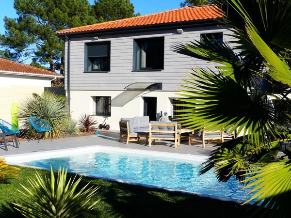 Maison
         8 pièces
        - 197 m² Bien prestige