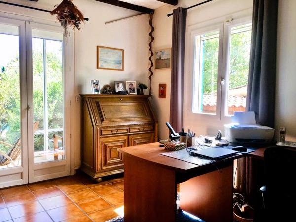 Villa Saint Didier 7 pièce(s) 143 m2 sur terrain avec piscine